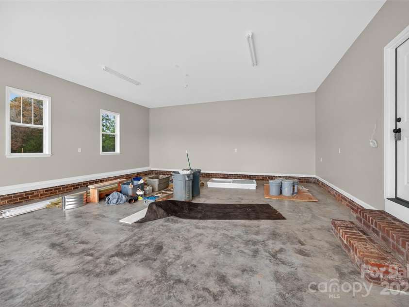 7195 Mooresville Road, Salisbury, NC 28147.  MLS# CAR4320534, YatesRealty ID 2000. 