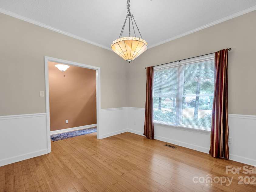 161 Picwyck Drive, Mooresville, NC 28115.  MLS# CAR4211316, YatesRealty ID 20000. Dining Room