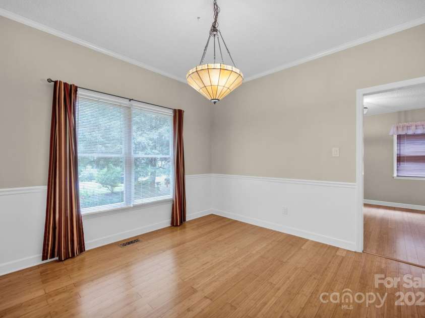 161 Picwyck Drive, Mooresville, NC 28115.  MLS# CAR4211316, YatesRealty ID 20000. Dining Room