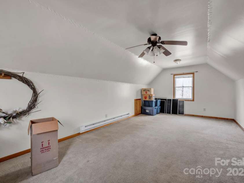 161 Picwyck Drive, Mooresville, NC 28115.  MLS# CAR4211316, YatesRealty ID 20000. Heated/Cooled Bonus Room above Garage