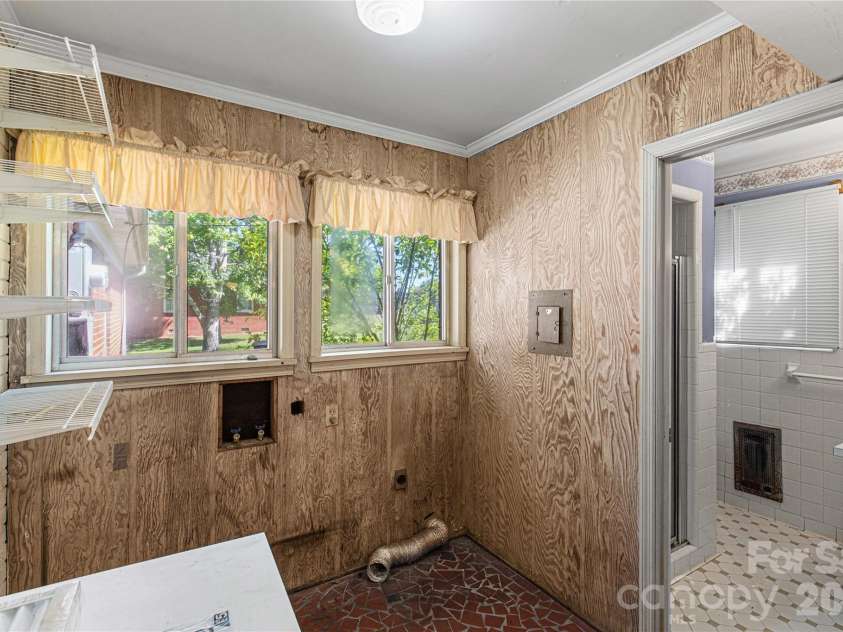503 Jackson Road, Lancaster, SC 29720.  MLS# CAR4379340, YatesRealty ID 20000. 