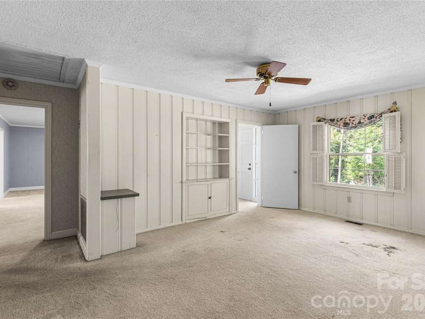 503 Jackson Road, Lancaster, SC 29720.  MLS# CAR4379340, YatesRealty ID 20000. 