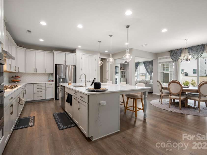 7900 Creek Park Drive, Denver, NC 28037.  MLS# CAR4235947, YatesRealty ID 20001. Kitchen