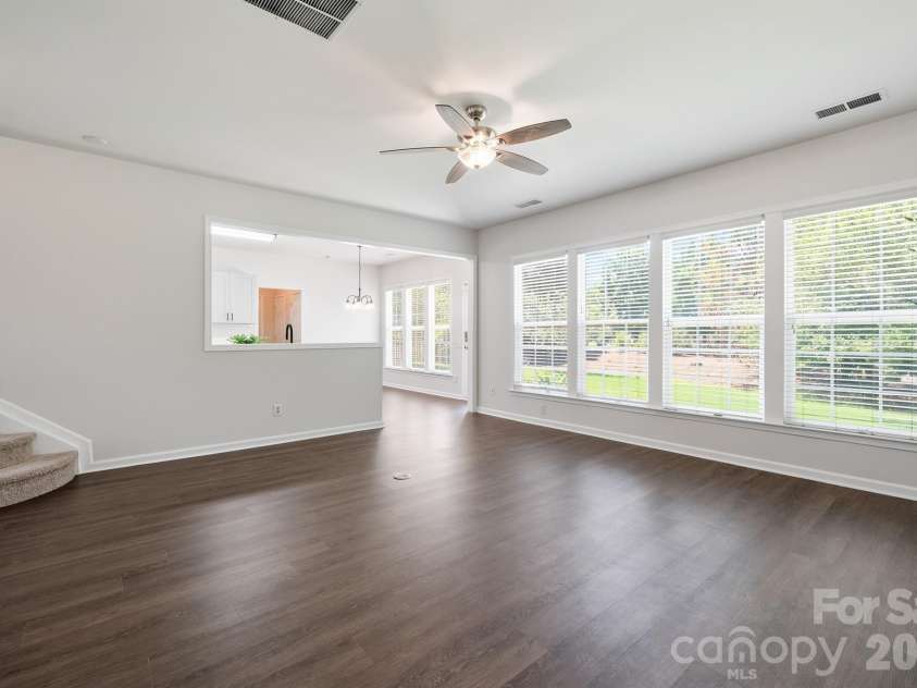 7633 Rathburn Lane, Charlotte, NC 28277.  MLS# CAR4390138, YatesRealty ID 20005. 