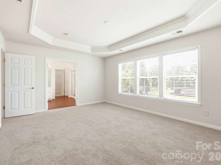 7633 Rathburn Lane, Charlotte, NC 28277.  MLS# CAR4390138, YatesRealty ID 20005. 