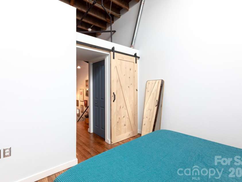 840 Academy Street, Charlotte, NC 28205.  MLS# CAR4300068, YatesRealty ID 20006. 