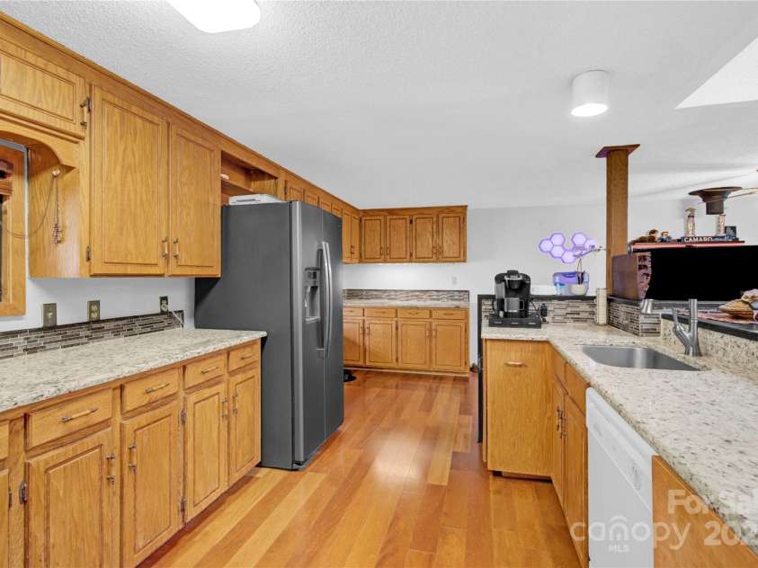 156 Hazelton Loop, Mooresville, NC 28117.  MLS# CAR4326589, YatesRealty ID 20007. 