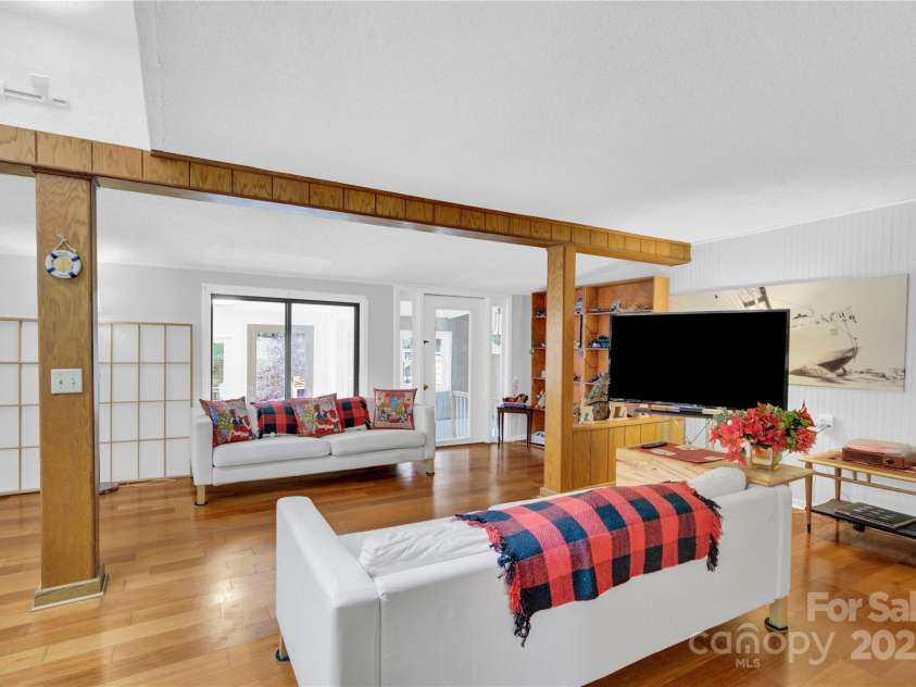 156 Hazelton Loop, Mooresville, NC 28117.  MLS# CAR4326589, YatesRealty ID 20007. 