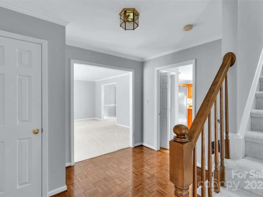1401 Matthews Plantation Drive, Matthews, NC 28105.  MLS# CAR4306886, YatesRealty ID 20008. 