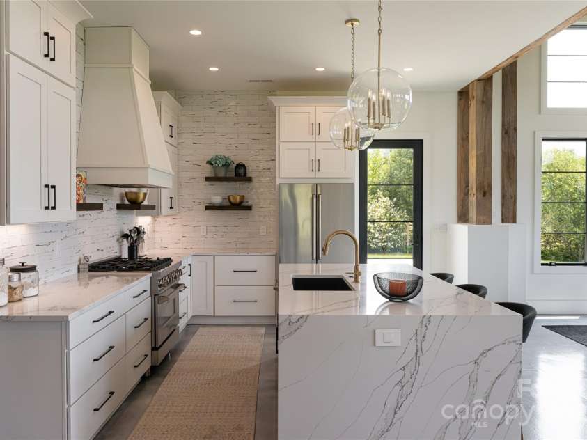 30 Greene Lane, Fletcher, NC 28732.  MLS# CAR4263828, YatesRealty ID 20008. 