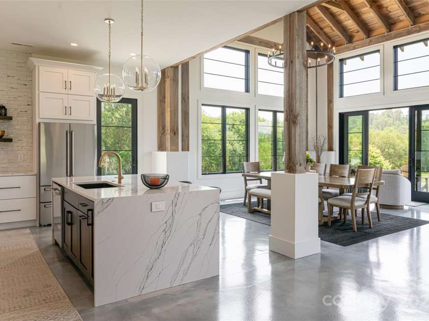 30 Greene Lane, Fletcher, NC 28732.  MLS# CAR4263828, YatesRealty ID 20008. 