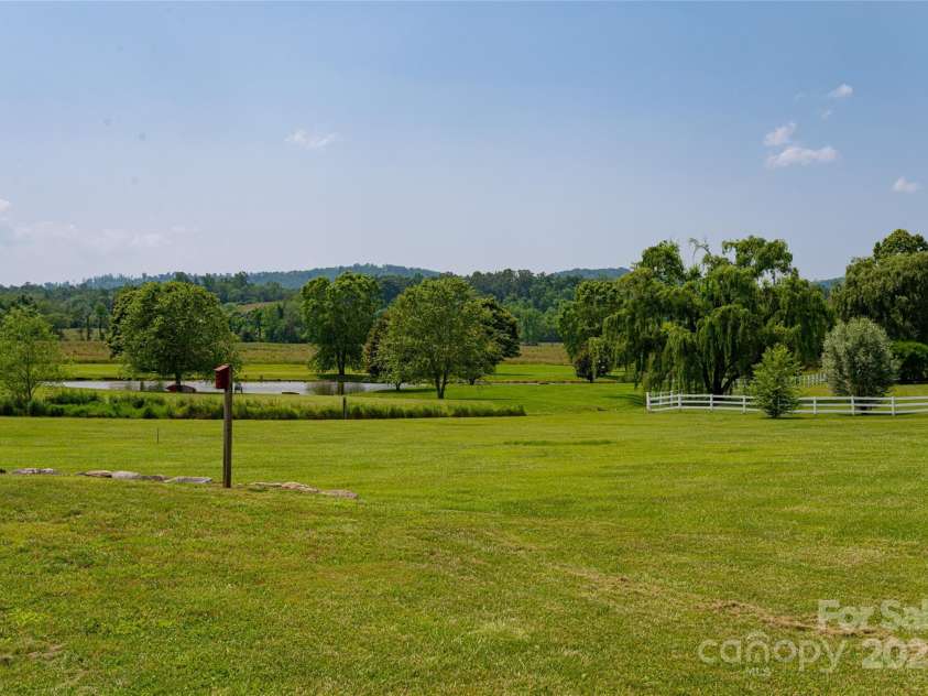 30 Greene Lane, Fletcher, NC 28732.  MLS# CAR4263828, YatesRealty ID 20008. 