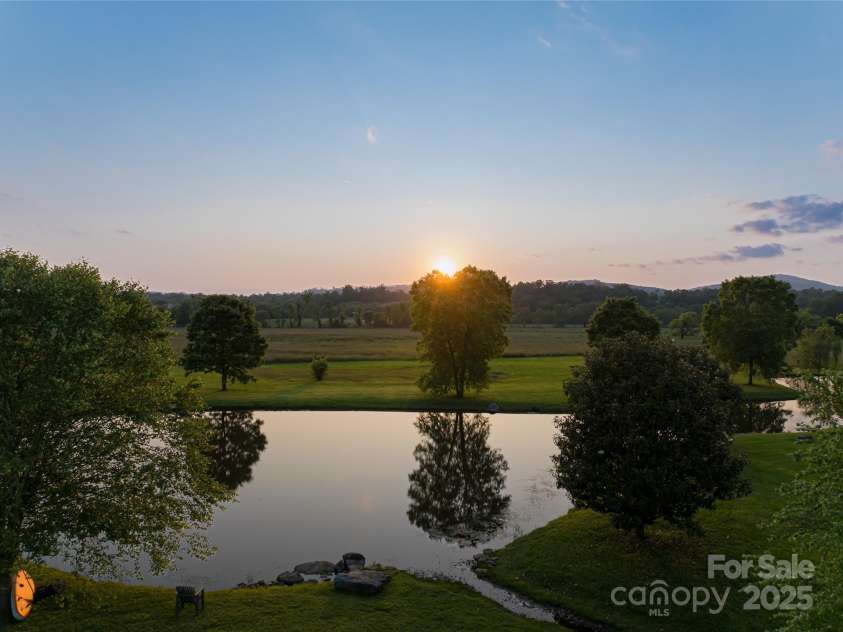 30 Greene Lane, Fletcher, NC 28732.  MLS# CAR4263828, YatesRealty ID 20008. 