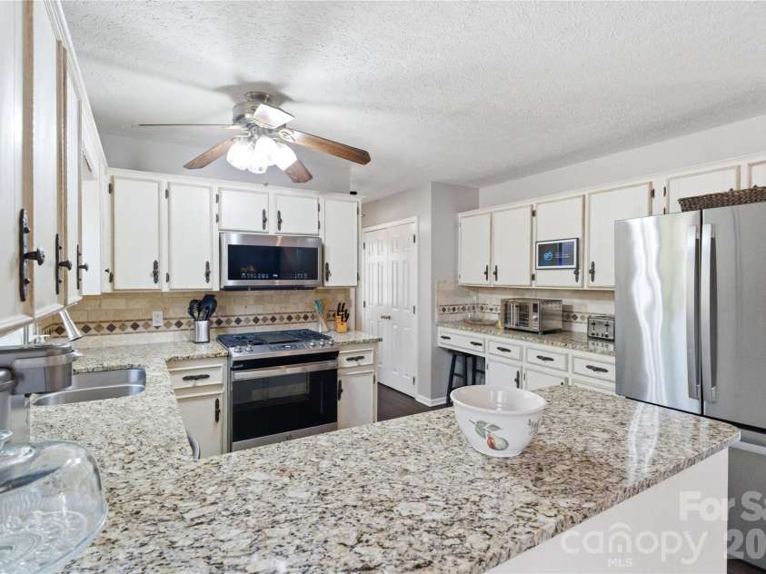 1210 Plum Branch Lane, Fort Mill, SC 29715.  MLS# CAR4304516, YatesRealty ID 20009. 