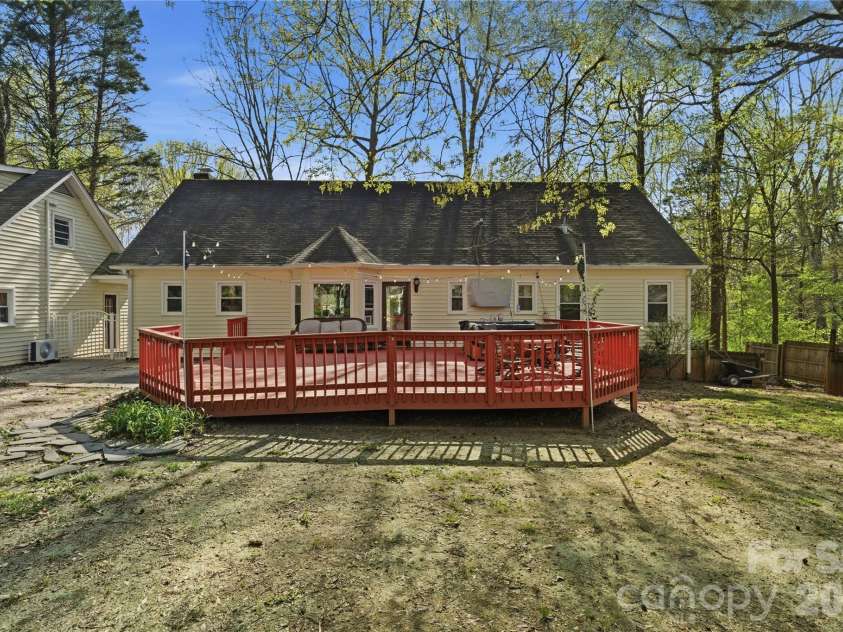 1210 Plum Branch Lane, Fort Mill, SC 29715.  MLS# CAR4304516, YatesRealty ID 20009. 