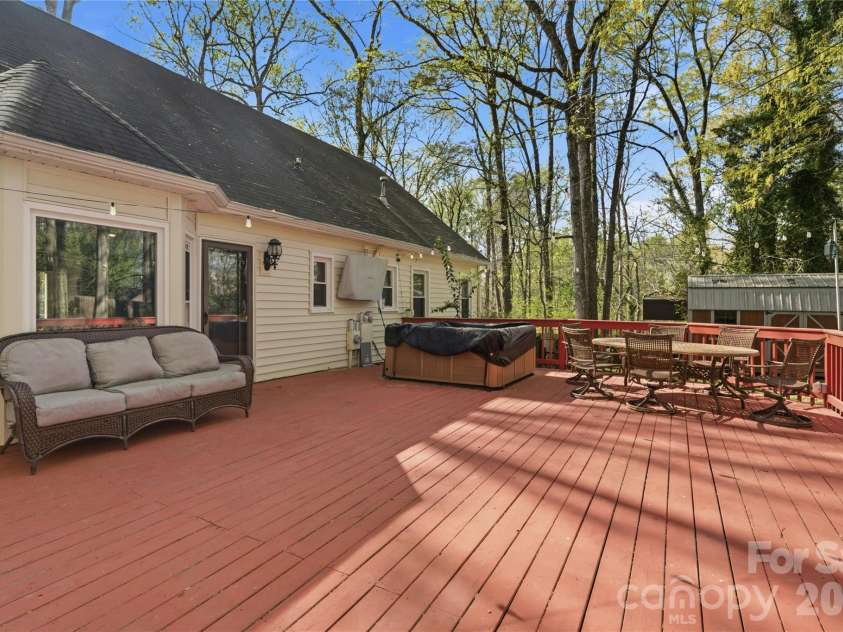 1210 Plum Branch Lane, Fort Mill, SC 29715.  MLS# CAR4304516, YatesRealty ID 20009. 