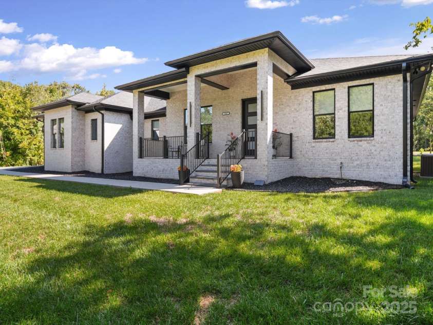 1045 Churchfield Lane, Rockwell, NC 28138.  MLS# CAR4310058, YatesRealty ID 2001. 