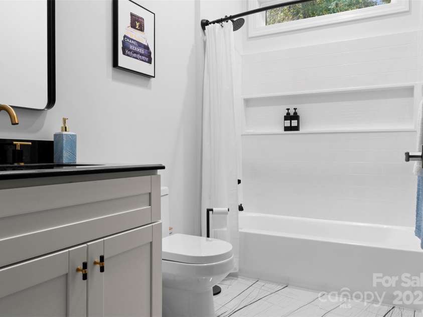 1045 Churchfield Lane, Rockwell, NC 28138.  MLS# CAR4310058, YatesRealty ID 2001. Second full bath