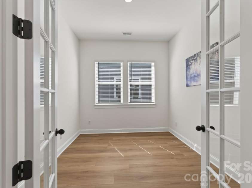 1002 Pastoral Place, Waxhaw, NC 28173.  MLS# CAR4400612, YatesRealty ID 20010. Office