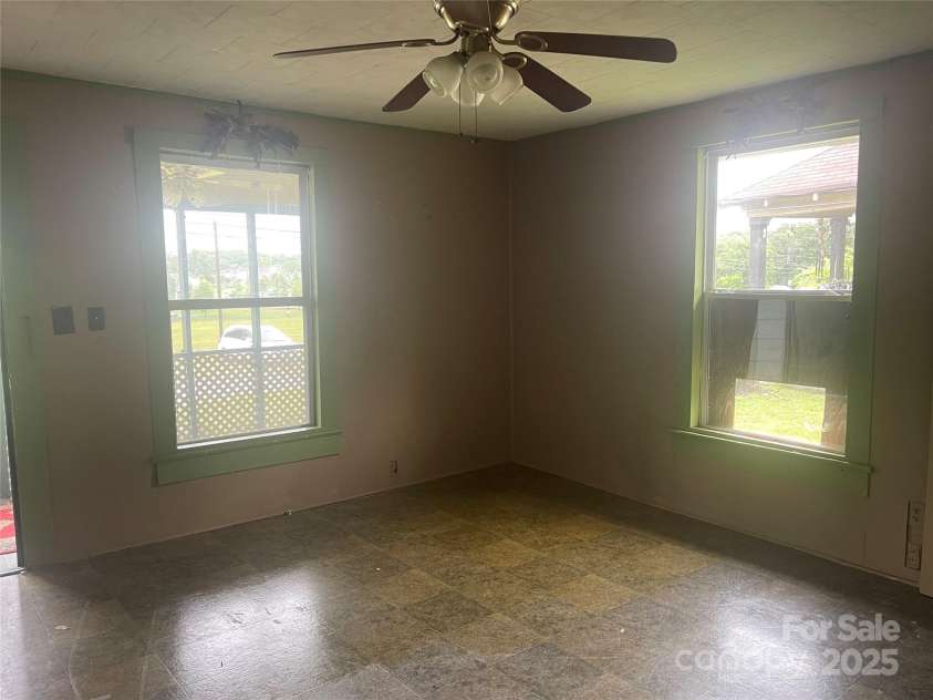 1418 Old Wilkesboro Road, Salisbury, NC 28144.  MLS# CAR4259154, YatesRealty ID 20010. 