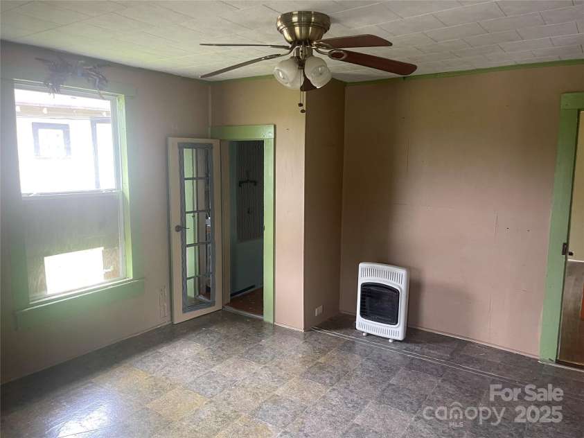 1418 Old Wilkesboro Road, Salisbury, NC 28144.  MLS# CAR4259154, YatesRealty ID 20010. 