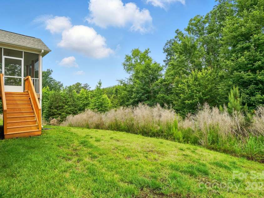 18619 Mainsail Court, Lancaster, SC 29720.  MLS# CAR4268719, YatesRealty ID 20012. Wooded lot 