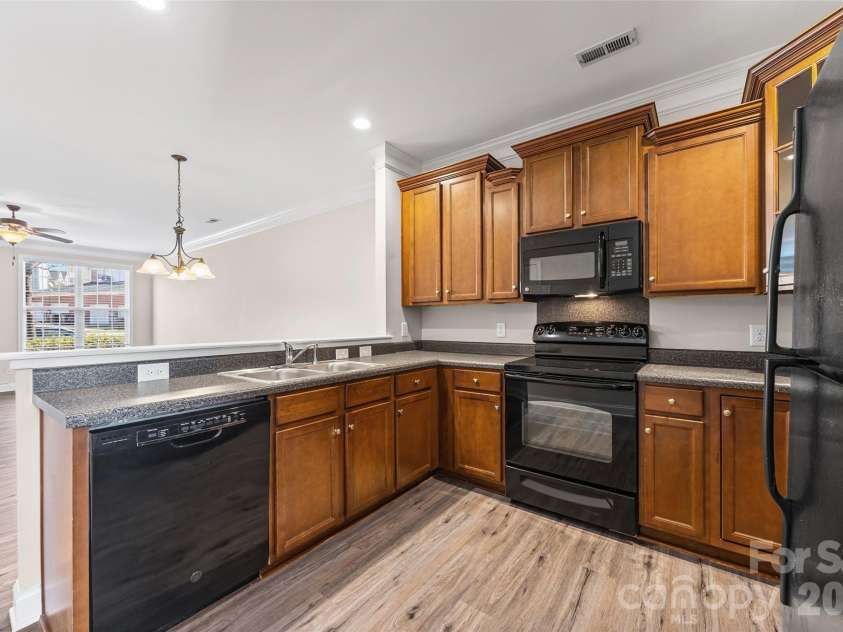 371 Beacon Street, Concord, NC 28027.  MLS# CAR4353250, YatesRealty ID 20014. 