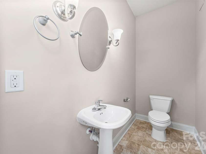 371 Beacon Street, Concord, NC 28027.  MLS# CAR4353250, YatesRealty ID 20014. 