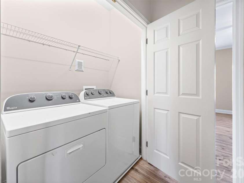 371 Beacon Street, Concord, NC 28027.  MLS# CAR4353250, YatesRealty ID 20014. 
