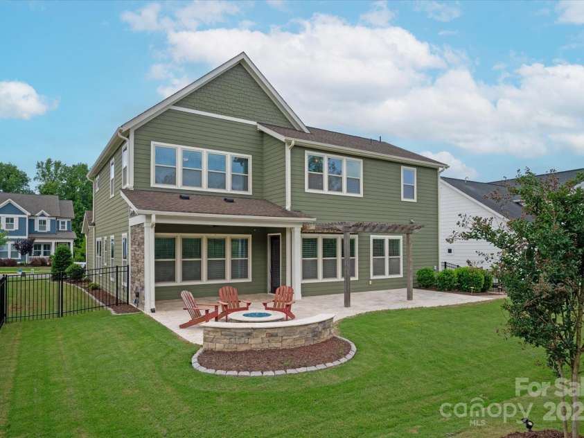 1244 Weir Court, Fort Mill, SC 29708.  MLS# CAR4264851, YatesRealty ID 20016. Backyard Goals