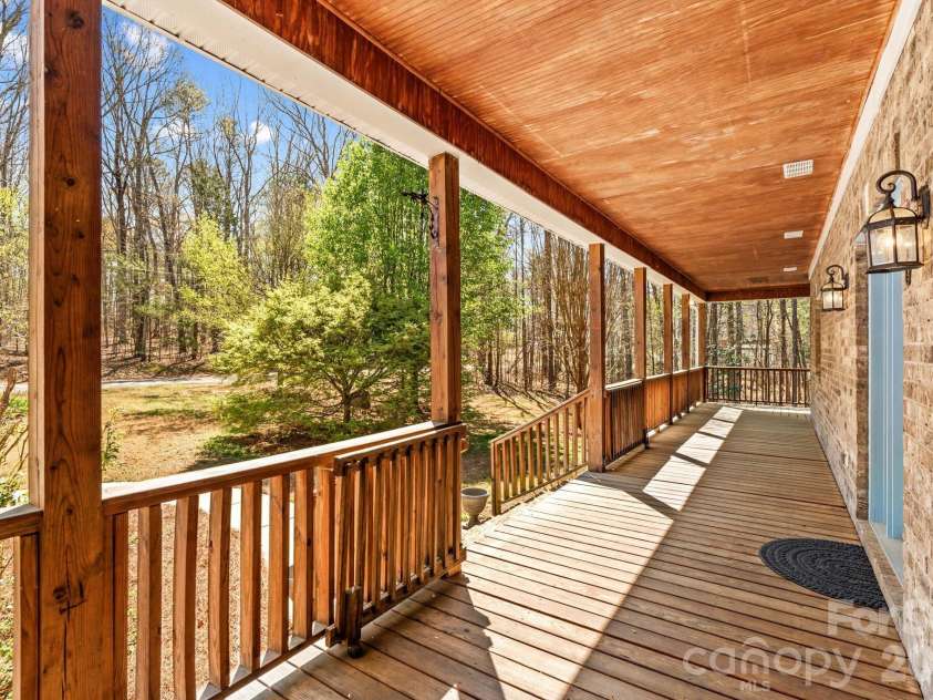260 River Country Road, Salisbury, NC 28146.  MLS# CAR4363294, YatesRealty ID 20017. 
