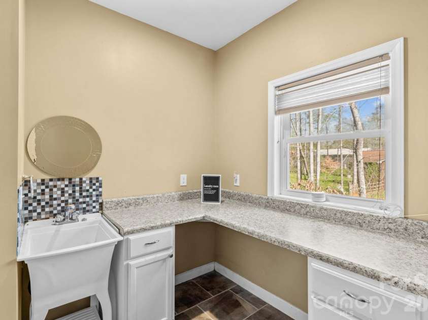 260 River Country Road, Salisbury, NC 28146.  MLS# CAR4363294, YatesRealty ID 20017. 