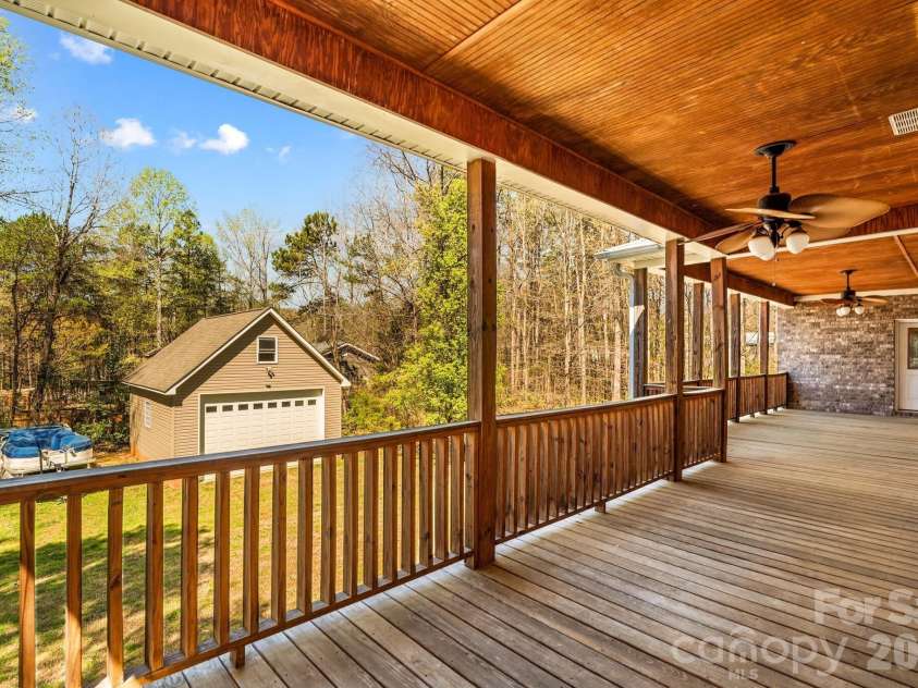 260 River Country Road, Salisbury, NC 28146.  MLS# CAR4363294, YatesRealty ID 20017. 