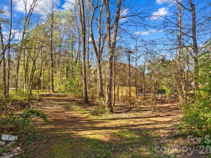 260 River Country Road, Salisbury, NC 28146.  MLS# CAR4363294, YatesRealty ID 20017. 