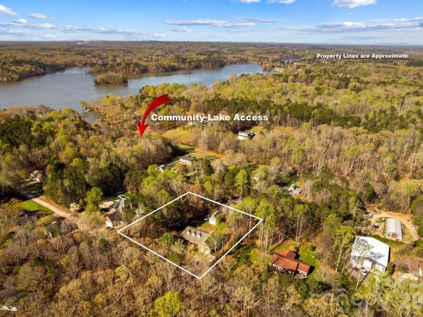 260 River Country Road, Salisbury, NC 28146.  MLS# CAR4363294, YatesRealty ID 20017. 