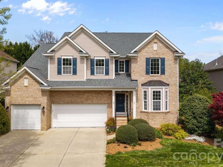 8108 Acacia Court, Waxhaw, NC 28173.  MLS# CAR4341327, YatesRealty ID 20018. 8108 Acacia CourtWaxhaw, NC 28173Providence Grove