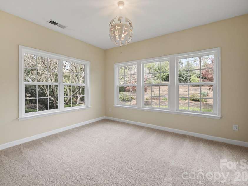 8108 Acacia Court, Waxhaw, NC 28173.  MLS# CAR4341327, YatesRealty ID 20018. Sun Room8108 Acacia CourtWaxhaw, NC 28173Providence Grove