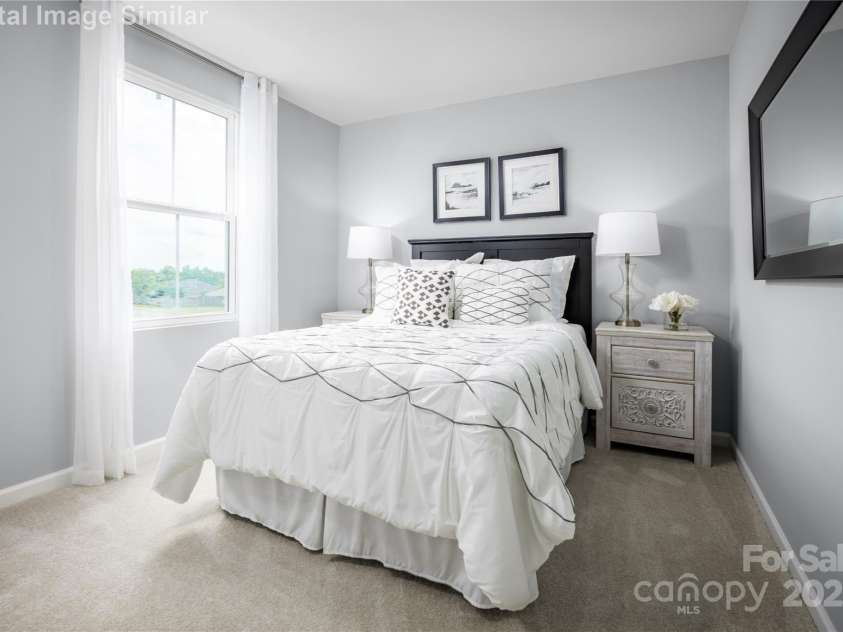 12013 Beaux Art Lane, Charlotte, NC 28214.  MLS# CAR4264959, YatesRealty ID 20019. 