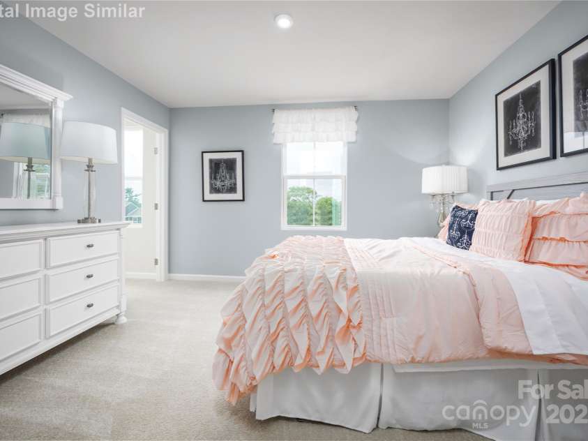 12013 Beaux Art Lane, Charlotte, NC 28214.  MLS# CAR4264959, YatesRealty ID 20019. 