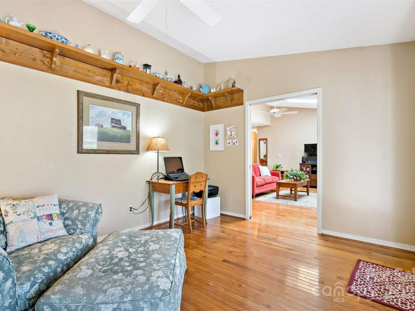 2 Llama Vista Court, Black Mountain, NC 28711.  MLS# CAR4239859, YatesRealty ID 20020. 