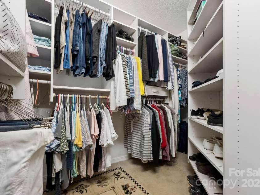 2 Llama Vista Court, Black Mountain, NC 28711.  MLS# CAR4239859, YatesRealty ID 20020. 