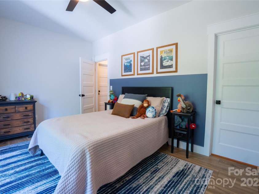 13 Cambridge Drive, Candler, NC 28715.  MLS# CAR4249606, YatesRealty ID 20021. 4th bedroom