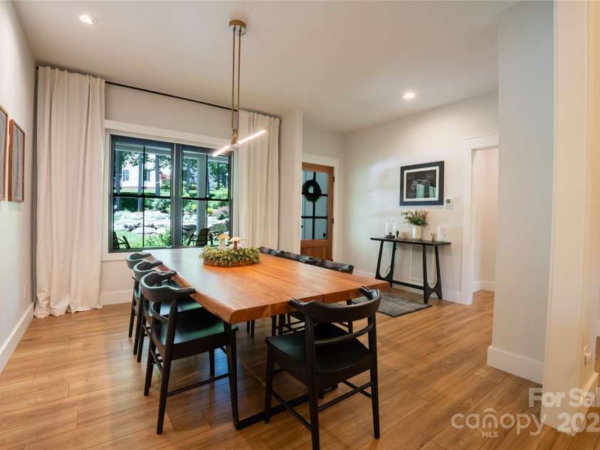 13 Cambridge Drive, Candler, NC 28715.  MLS# CAR4249606, YatesRealty ID 20021. Spacious dining area