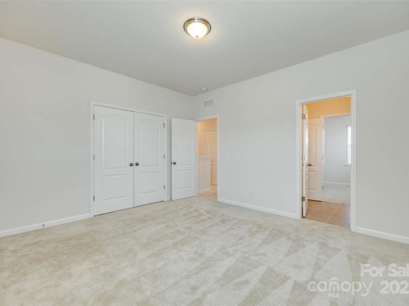 4051 Whittier Lane, Fort Mill, SC 29708.  MLS# CAR4264282, YatesRealty ID 20022. 