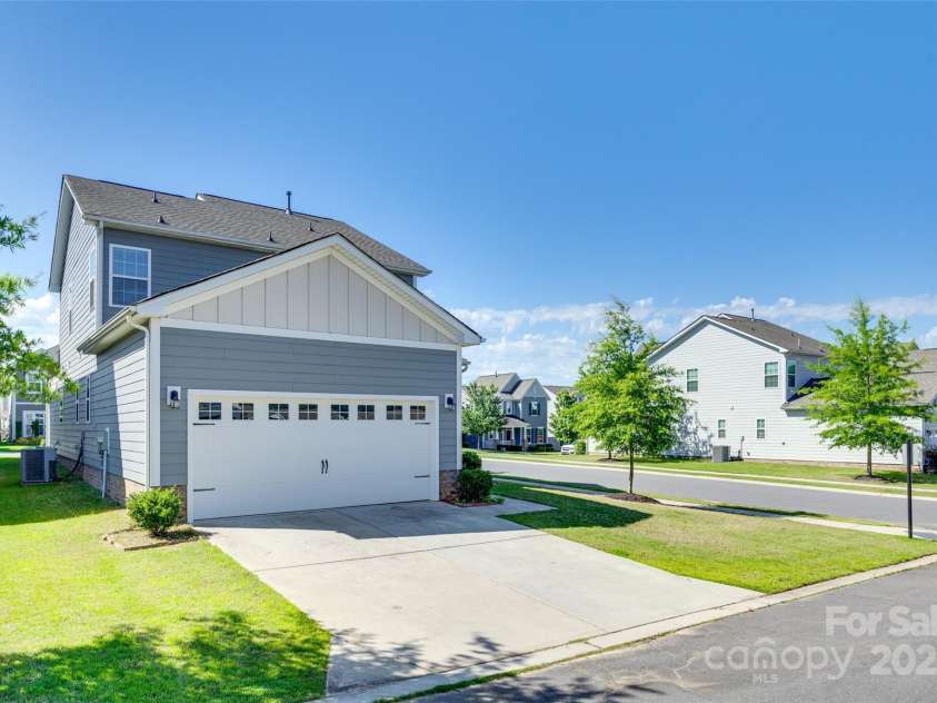 4051 Whittier Lane, Fort Mill, SC 29708.  MLS# CAR4264282, YatesRealty ID 20022. 