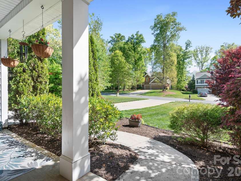 7311 Snowbird Court, Mint Hill, NC 28227.  MLS# CAR4346997, YatesRealty ID 20022. 
