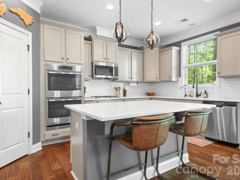 7311 Snowbird Court, Mint Hill, NC 28227.  MLS# CAR4346997, YatesRealty ID 20022. 