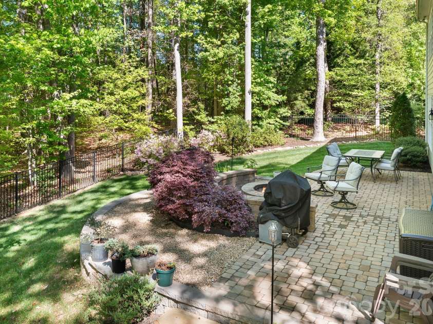 7311 Snowbird Court, Mint Hill, NC 28227.  MLS# CAR4346997, YatesRealty ID 20022. 