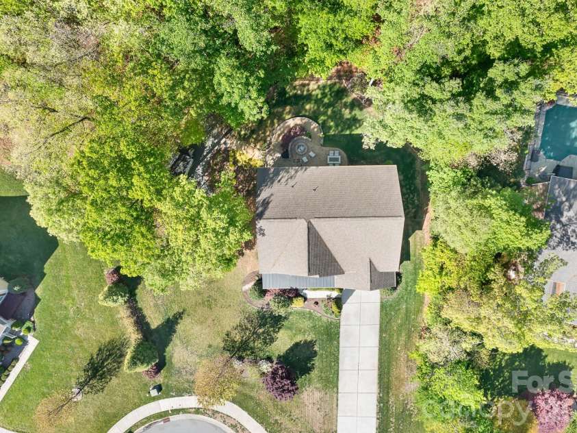 7311 Snowbird Court, Mint Hill, NC 28227.  MLS# CAR4346997, YatesRealty ID 20022. 