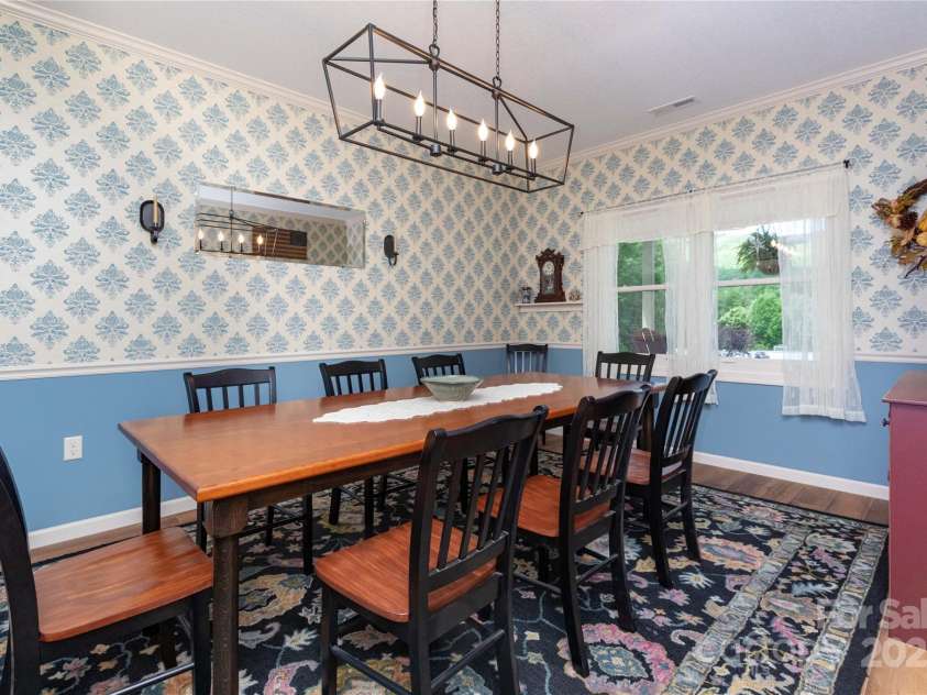 33 Freedom Drive, Waynesville, NC 28786.  MLS# CAR4260986, YatesRealty ID 20025. Spacious Dining Room